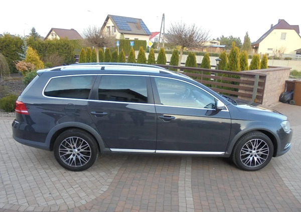 Volkswagen Passat cena 42200 przebieg: 289000, rok produkcji 2014 z Mogilno małe 667